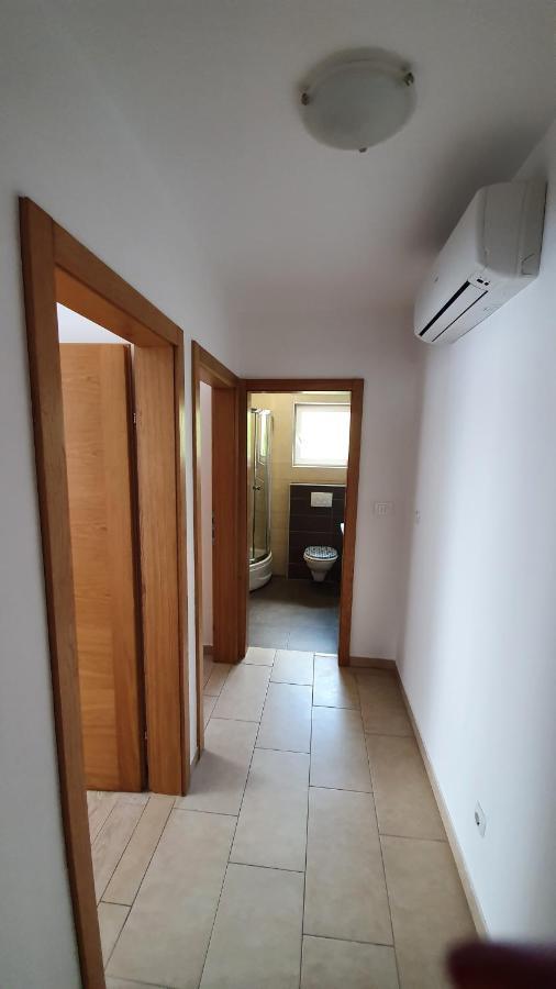 Apartments Augustin Паг Экстерьер фото