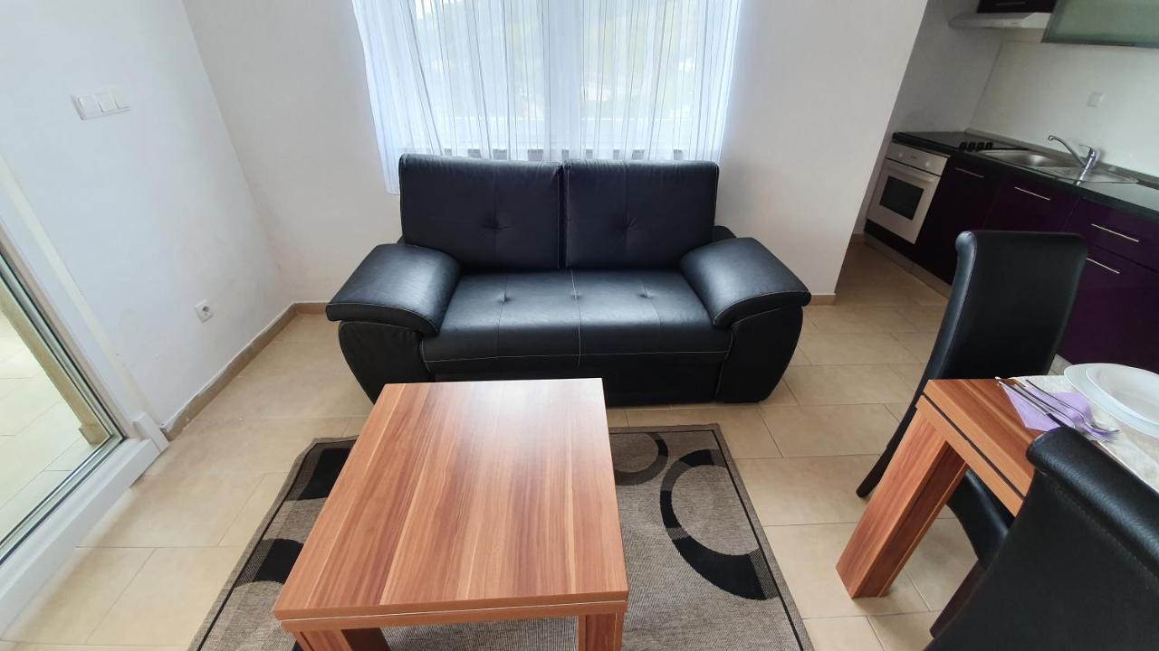 Apartments Augustin Паг Экстерьер фото